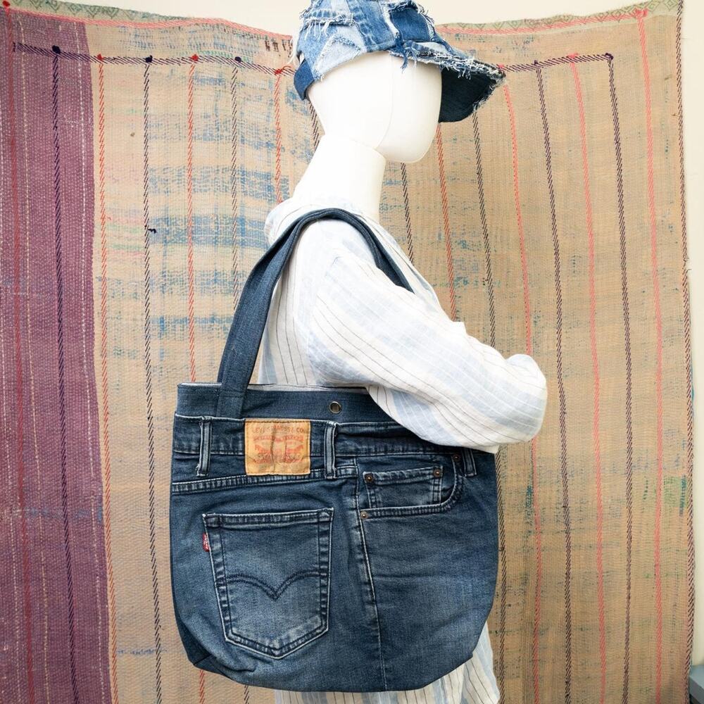 Reworked upcycled tote bag - Picture 2 of 7